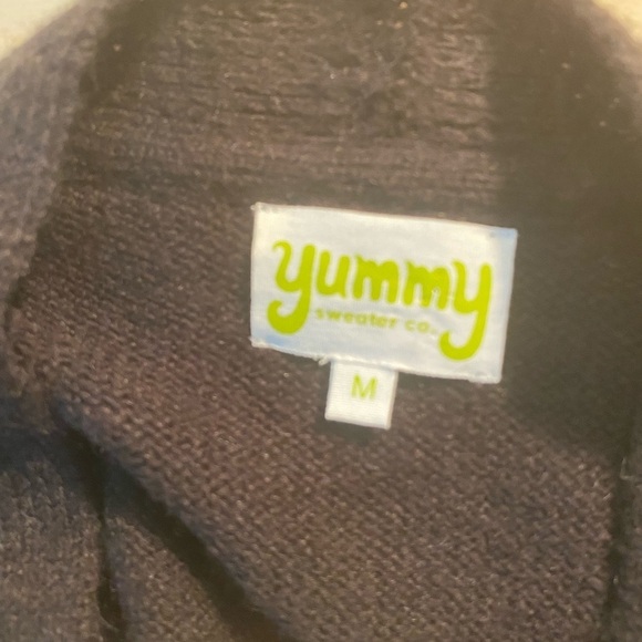 Yummy Sweater Co Cardigan size Medium (GP) - Picture 12 of 13